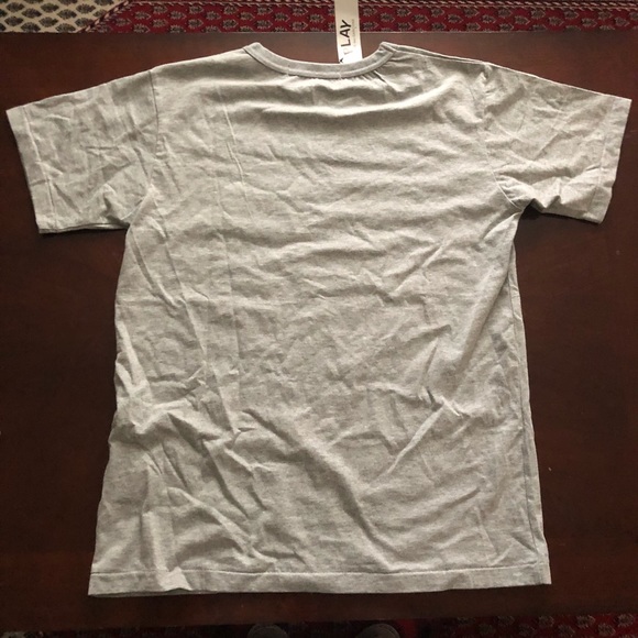 NEW Cdg Gray Shirt Red Hearts T Shirt Rep - Picture 3 of 3